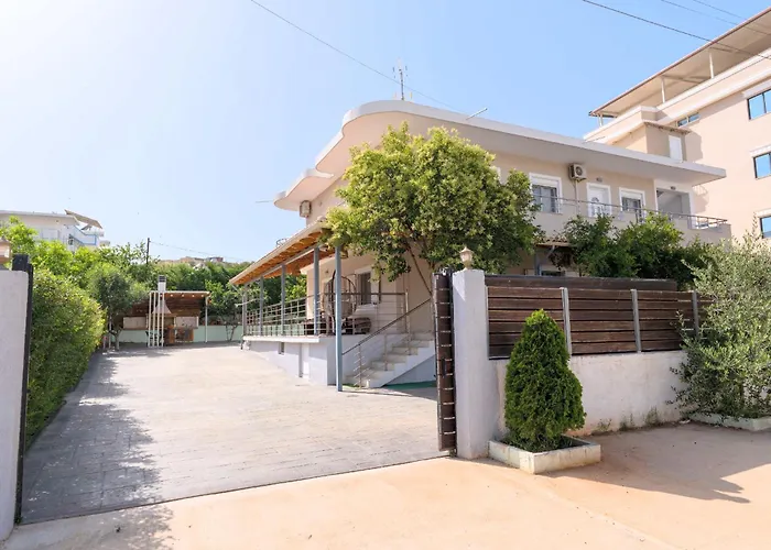 Dajana Apartments